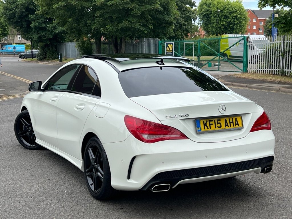 MERCEDES-BENZ CLA180 AMG SPORT (2015/15)