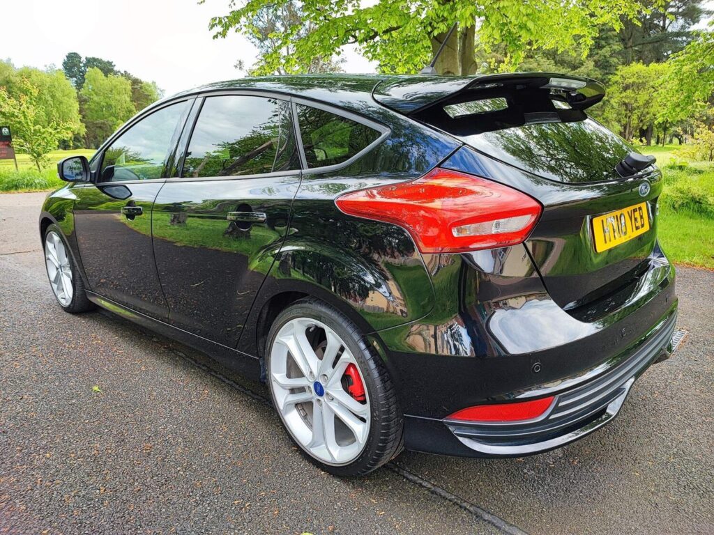 FORD FOCUS 2.0T ECOBOOST ST-3 (2018/18)