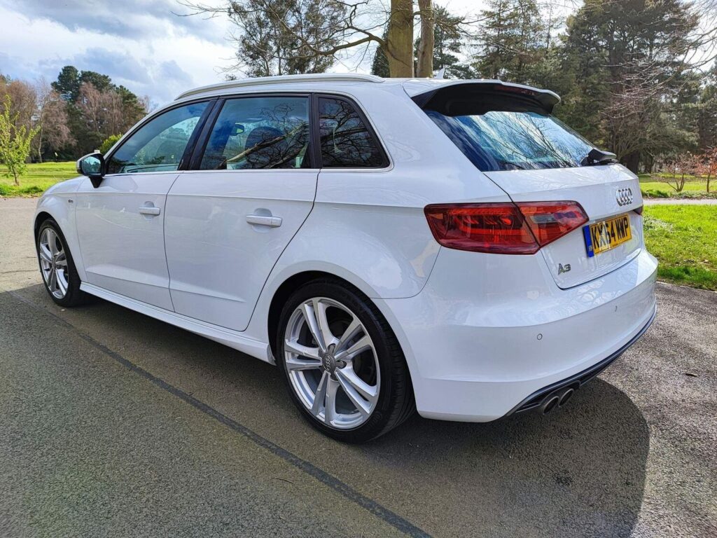 AUDI A3 2.0 TDI S LINE SPORTBACK (2014/64)