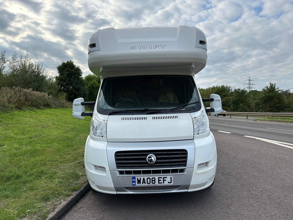 SWIFT VOYAGER 685 FB4 (2008/08)