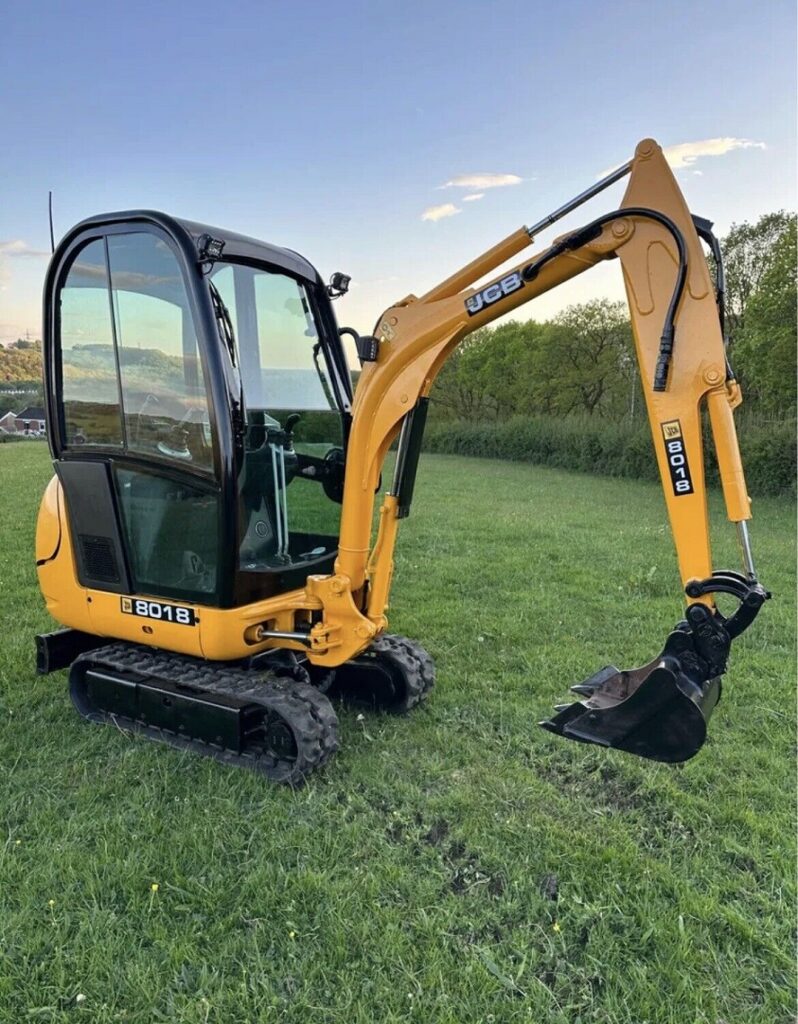JCB 8018 MINI DIGGER EXCAVATOR (2005)