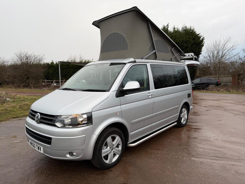 VOLKSWAGEN CALIFORNIA - ELECTRIC ROOK/BIKE RACK (2010/60)