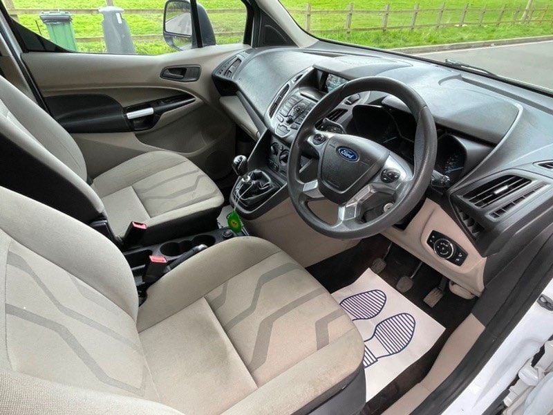 FORD TOURNEO CONNECT TDCI 115 (2015/15)